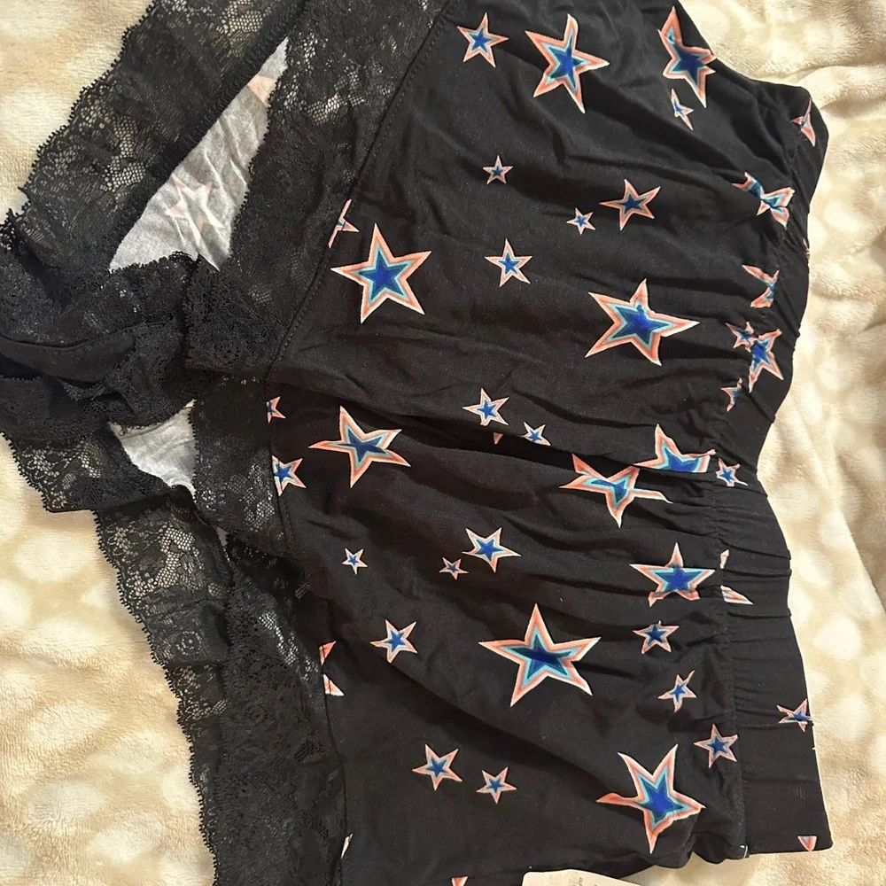 NWT Torrid Black Star Patterned Women's Sleep Shorts - Picture 1 of 4